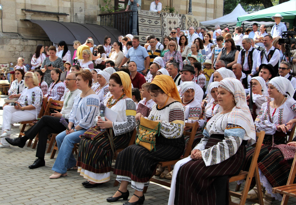 ZIUA NAȚIONALĂ A PORTULUI POPULAR 2023