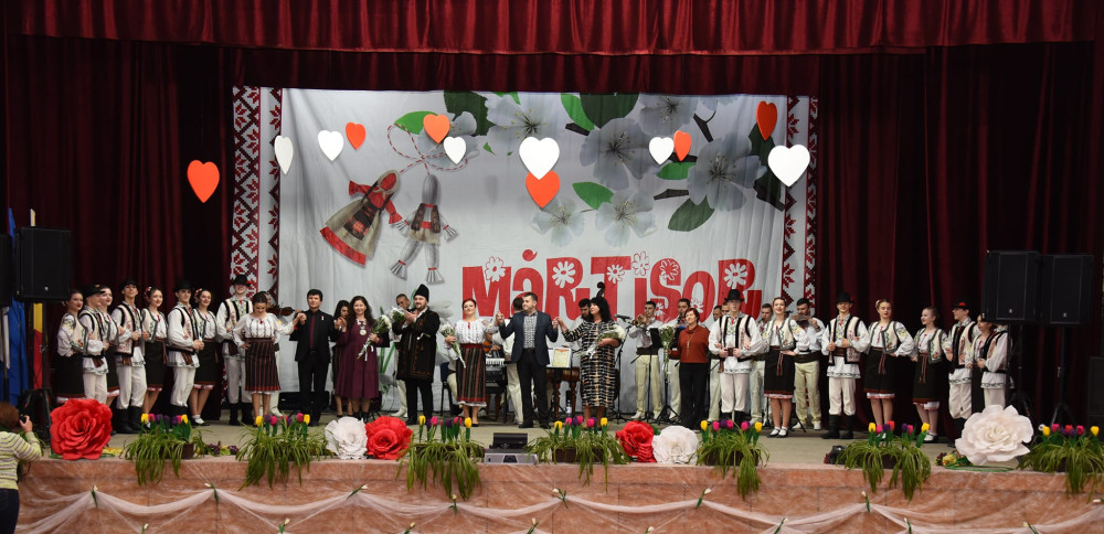 Mărțișoare oferite de „Struguraș”