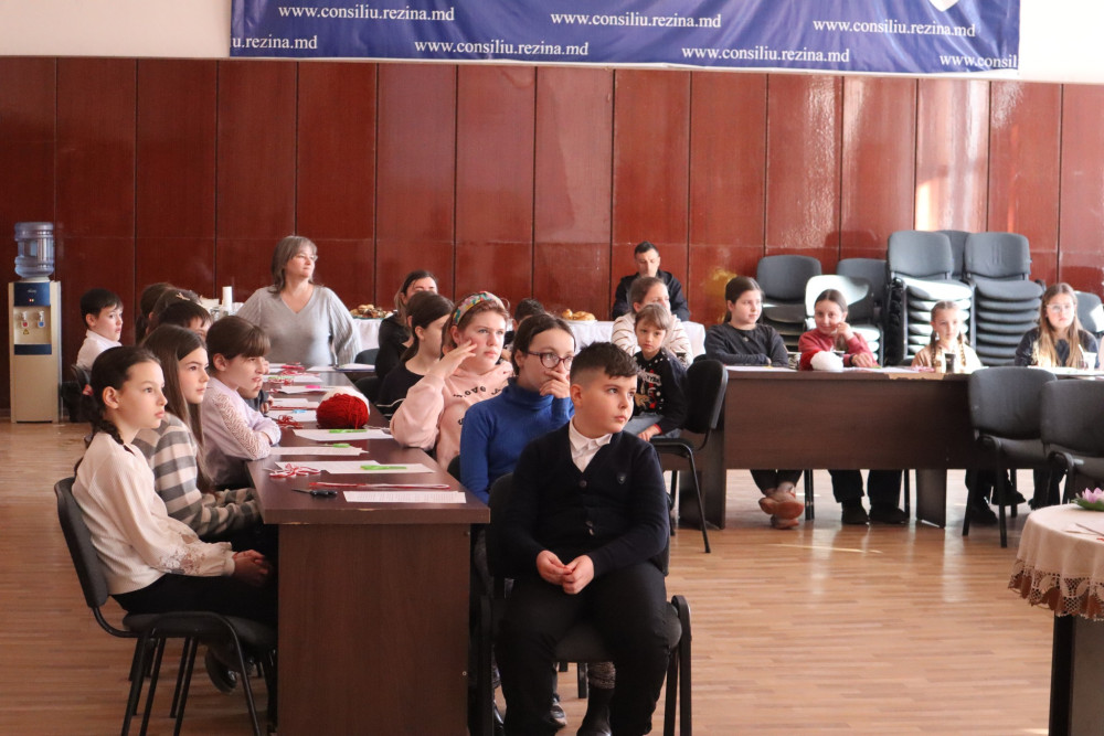 Atelierul „Mărţişorul – firul tradiţiei”