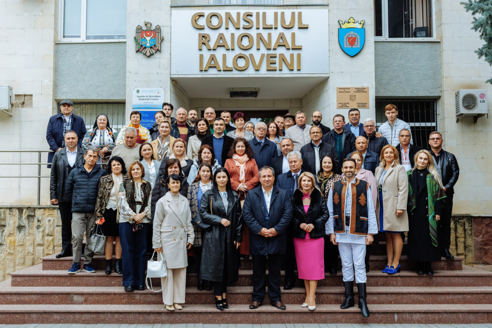 Conferința Internațională „Rapsozii populari și muzica lor”