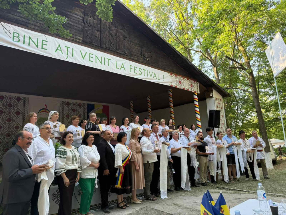 Festivalului Național de Muzică și Dans Popular „La Umbra Stejarului” ediția a XVII-a