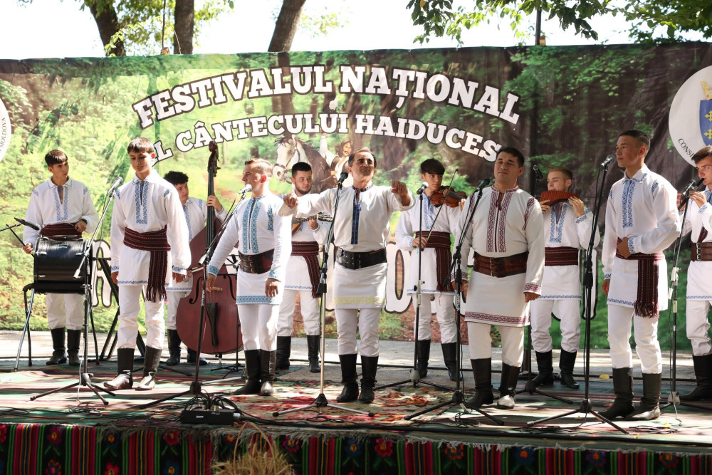 Festivalul Național al Cântecului Haiducesc „Trec anii haiducului” – ediția a VI-a